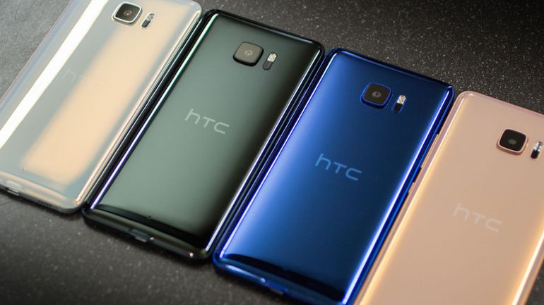 Varian Warna HTC U Ultra